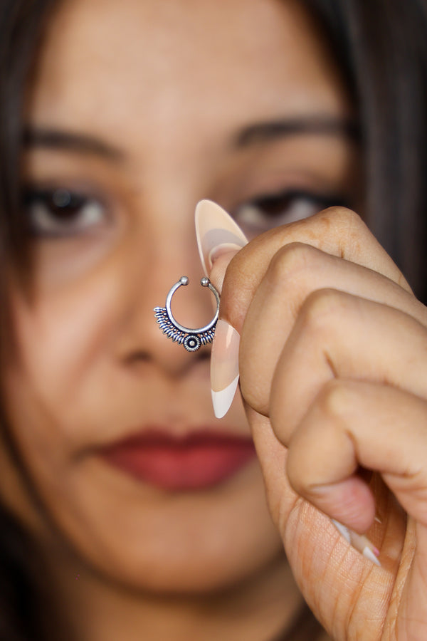 Saumya Saaj-Piercing Free: Clip On,Fully Adjustable,Comfort Fit,Free Sized