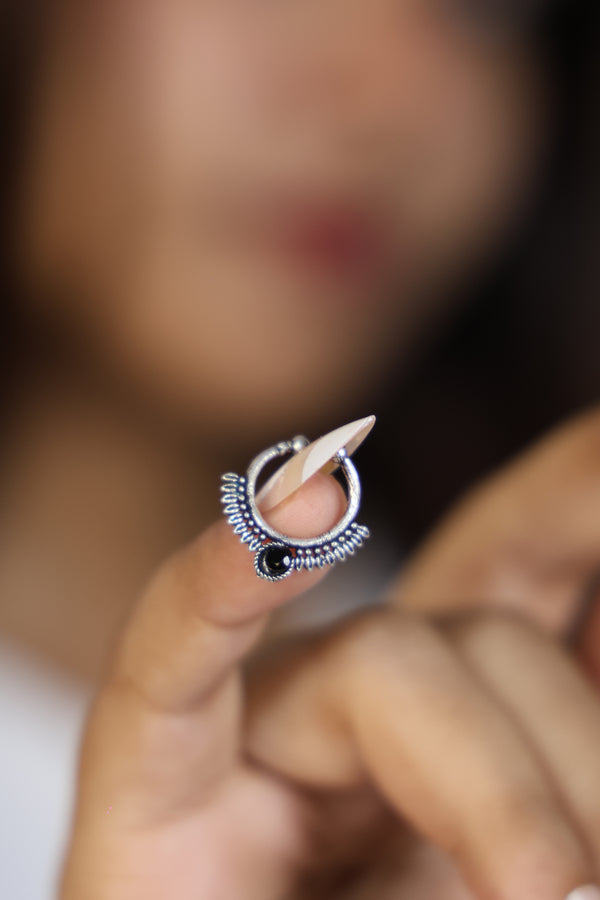 Inaaya-Piercing Free: Clip On,Fully Adjustable,Comfort Fit,Free Sized