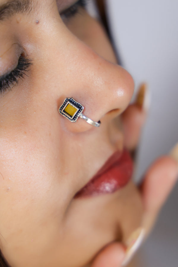 Noorani Nath-Piercing Free: Clip On,Fully Adjustable,Comfort Fit,Free Sized