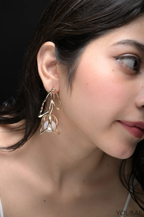 Broni Earrings