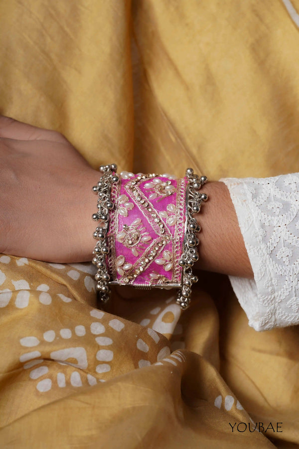 Agastya Kada Free Sized Adjustable Hand Cuff