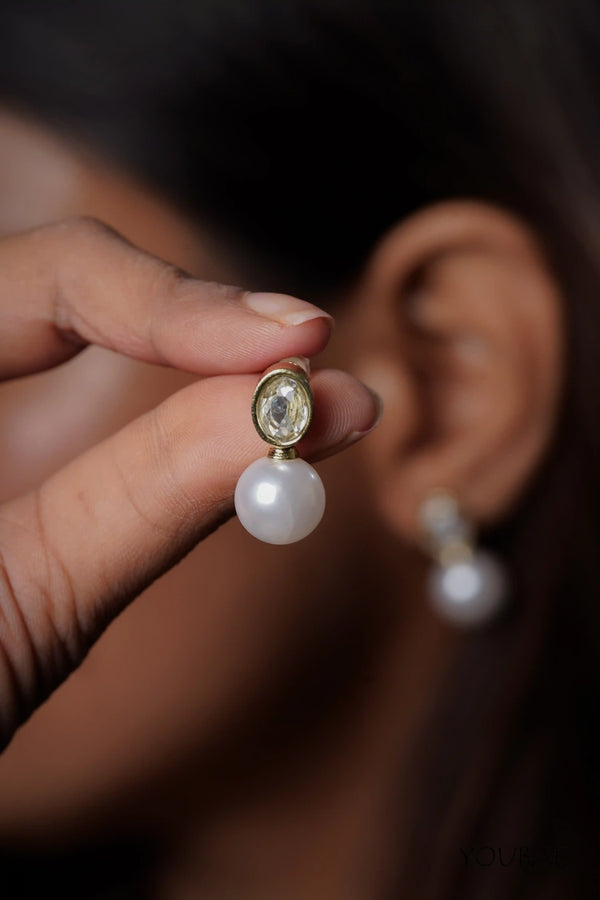 Adiela Pearl Earrings