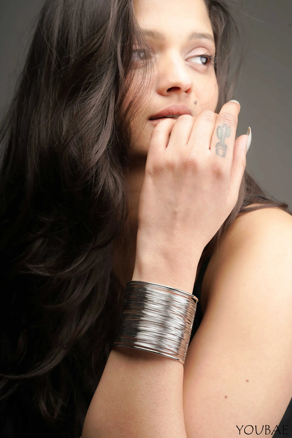 Statement Wired Free Size Adjustable Dainty Bracelet-Silver - Single