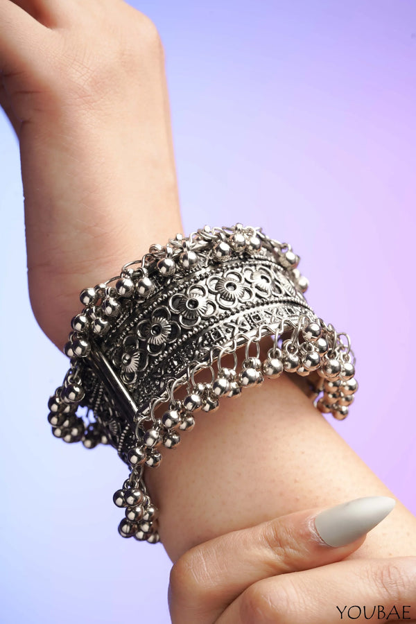 Fariba Oxidised Kada Bracelet