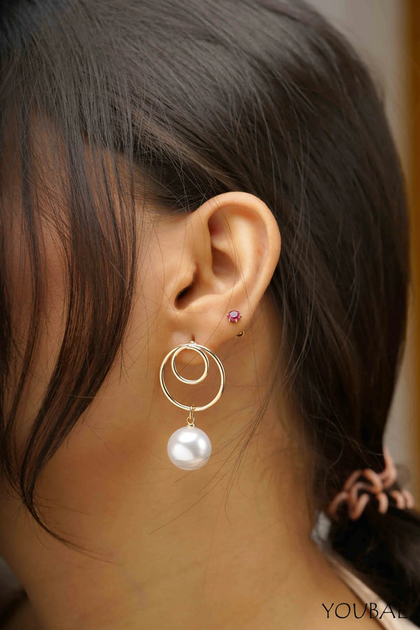 Romina Pearl Drop Earring