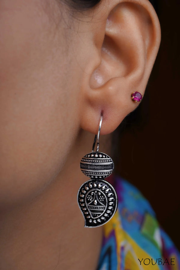 Divya Drop Earrings