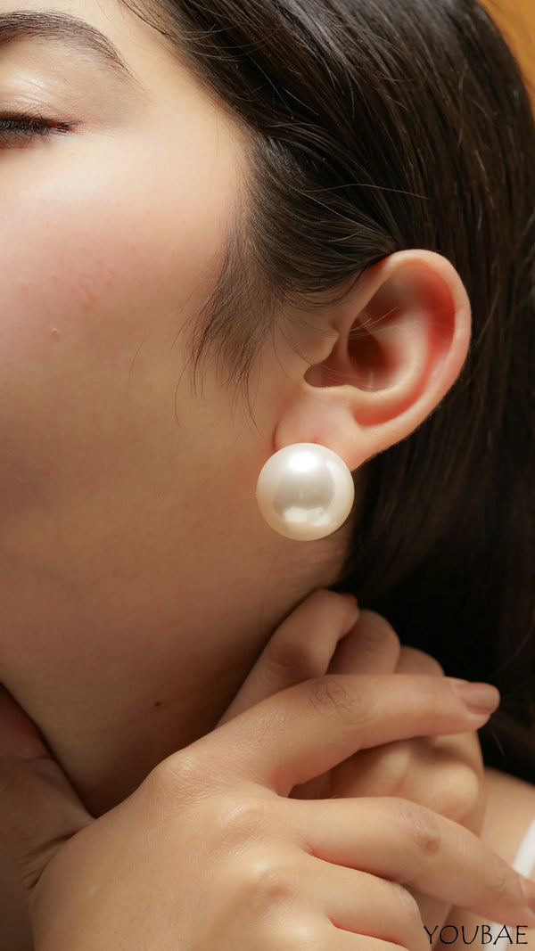 Pearl Full Moon Studs