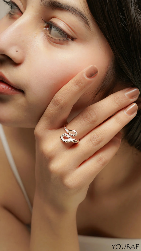 White Snake Free Size Adjustable Stainless Steel Adjustable Ring