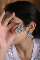 Harshita Pearl GS Studs