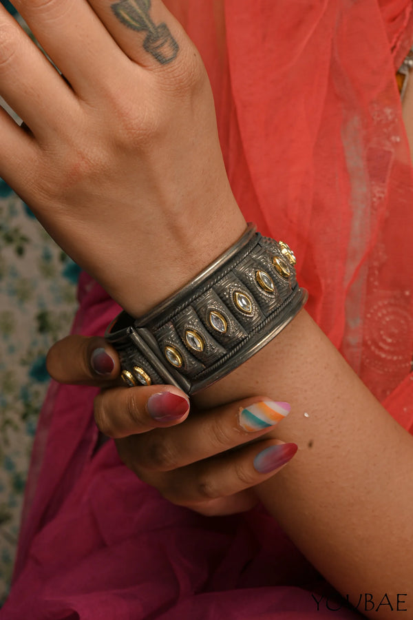 Suha Oxidised Kada Bracelet