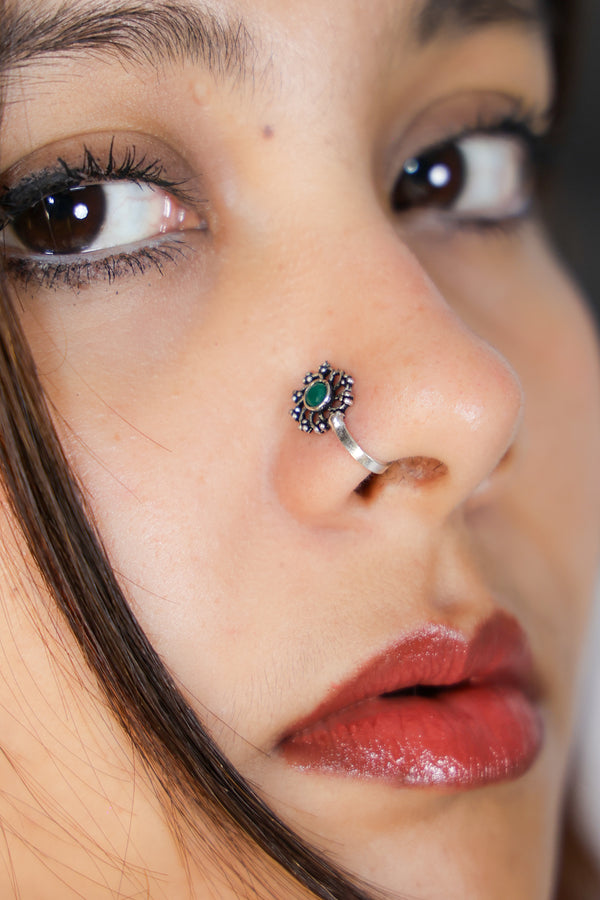 Nayika Nath-Piercing Free: Clip On,Fully Adjustable,Comfort Fit,Free Sized