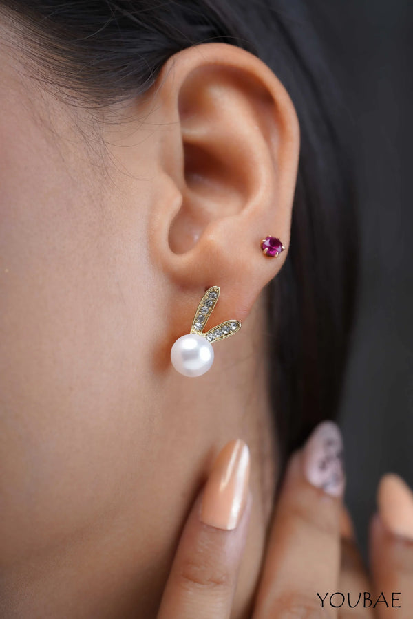 Esfir Pearl Studs