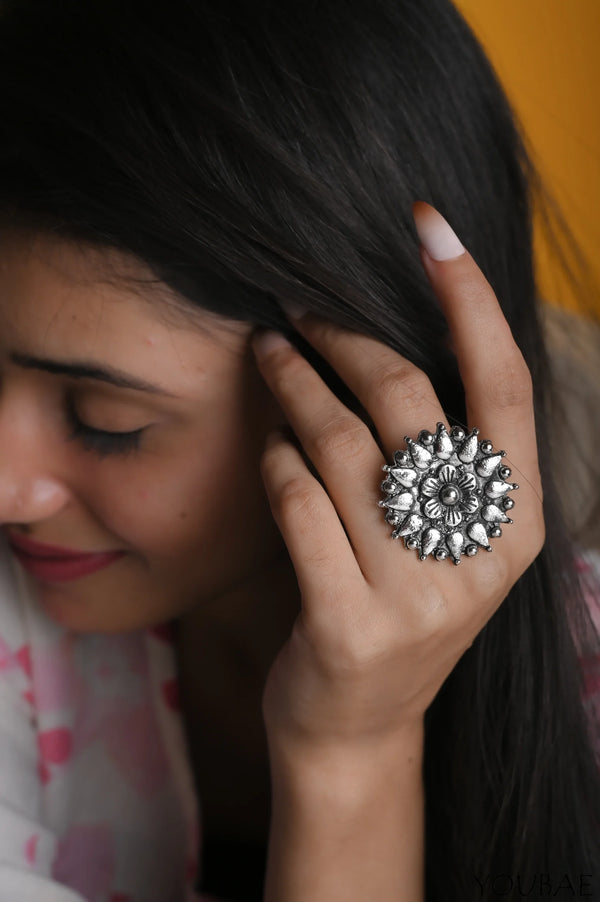 Ishani Oxidised Ring