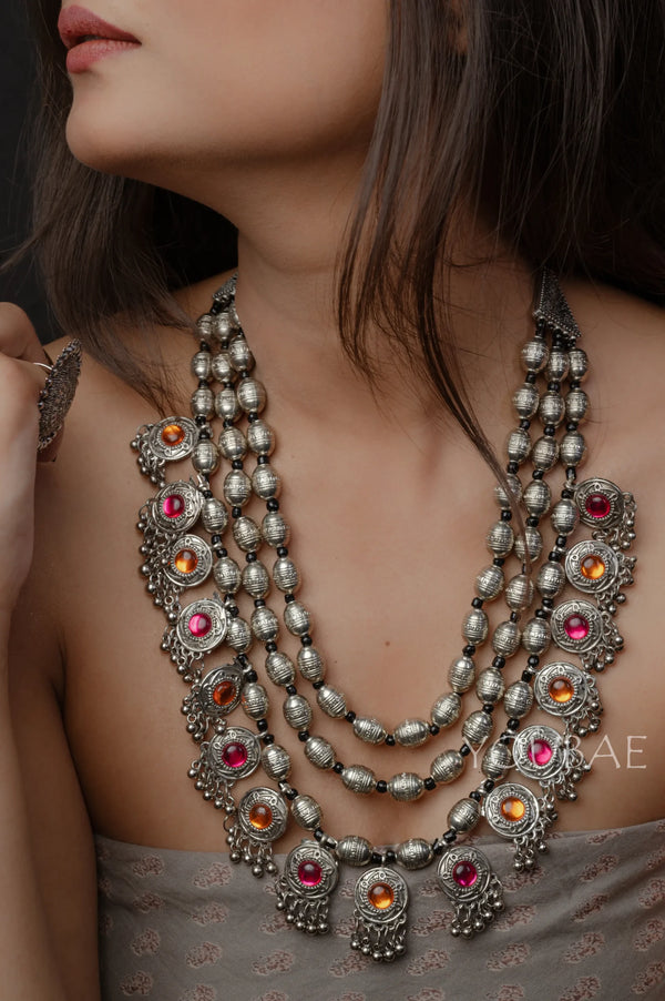 Narangi Neckpiece