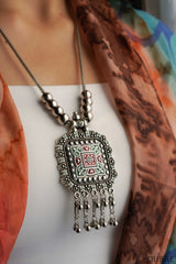 Reema Neckpiece
