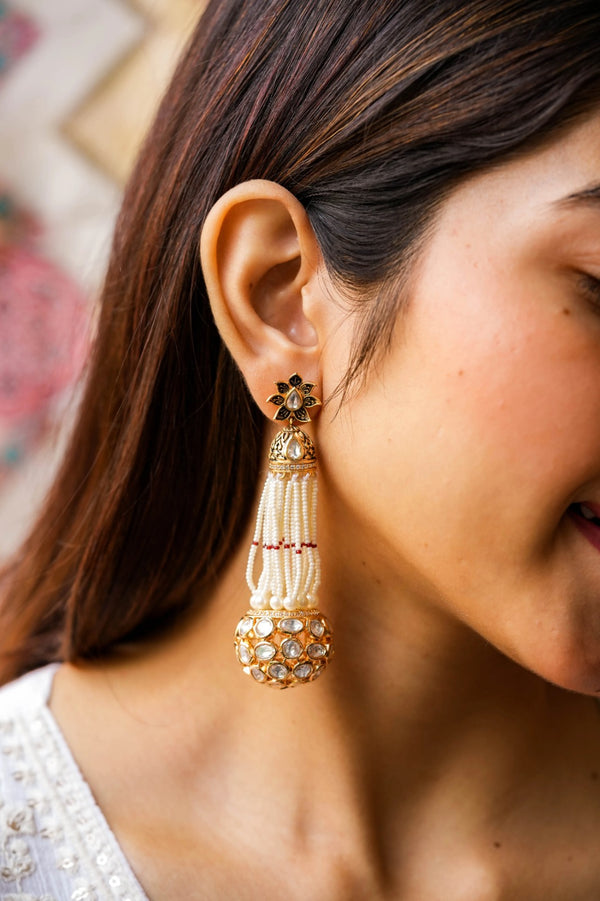 Kiyana Kundan Gold Plated Fusion Earrings