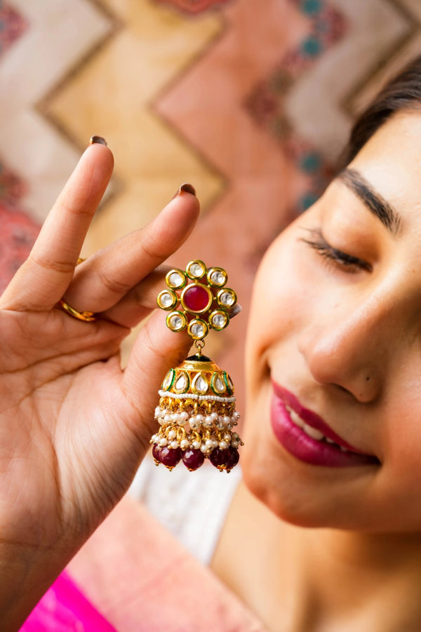 Aazeena Kundan Gold Plated Fusion Jhumka Earrings