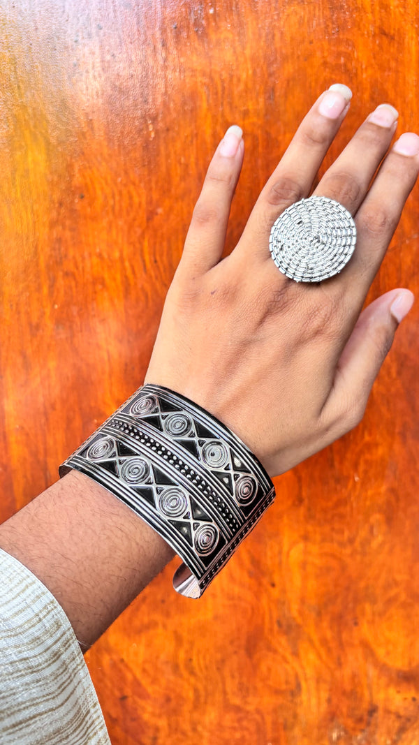 Zehar Zewar Free Sized Adjustable Hand Cuff - Single