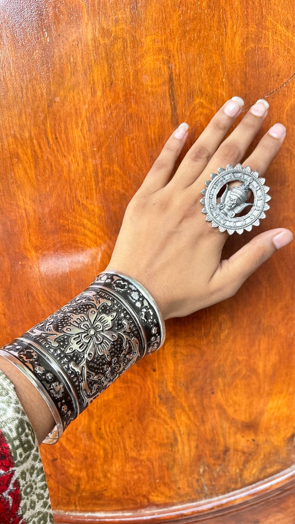 Boho Ishq Free Sized Adjustable Hand Cuff - Single
